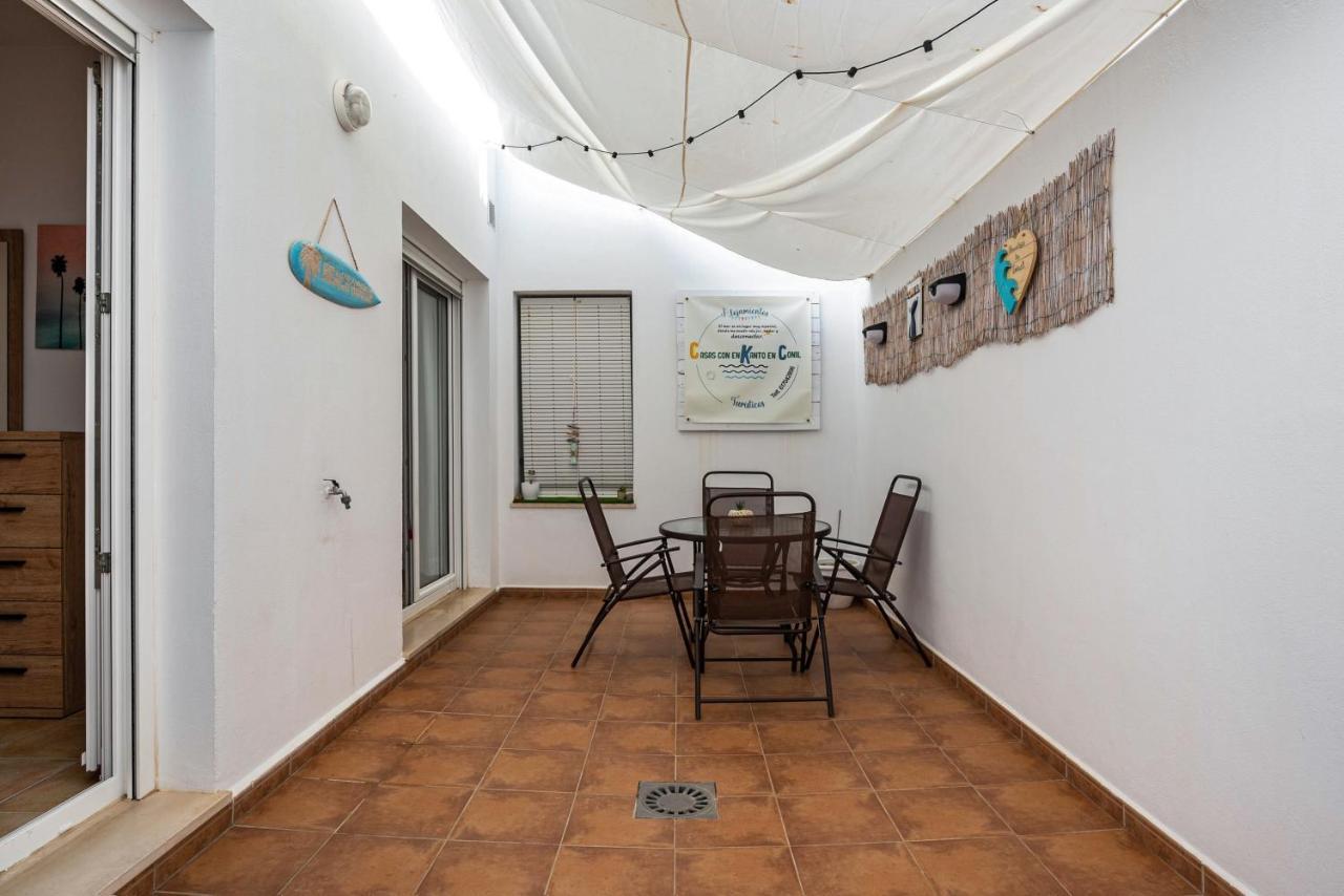 Casa Senores Cura - Solo Familias Conil De La Frontera Bagian luar foto